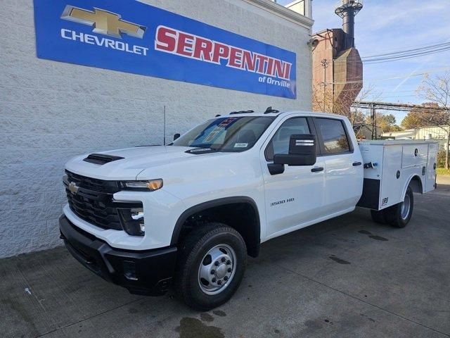 2025 Chevrolet Silverado 3500HD Work Truck