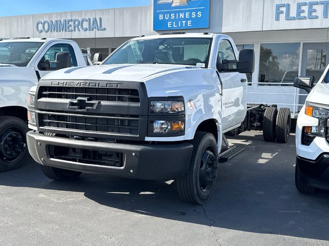 2025 Chevrolet Silverado MD