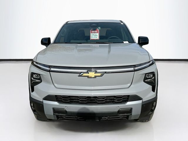 2025 Chevrolet Silverado EV LT