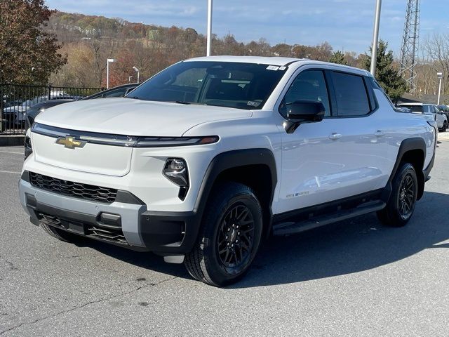 2025 Chevrolet Silverado EV LT