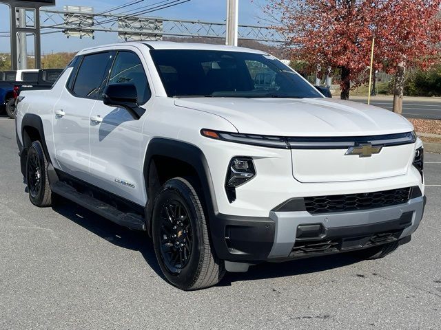 2025 Chevrolet Silverado EV LT