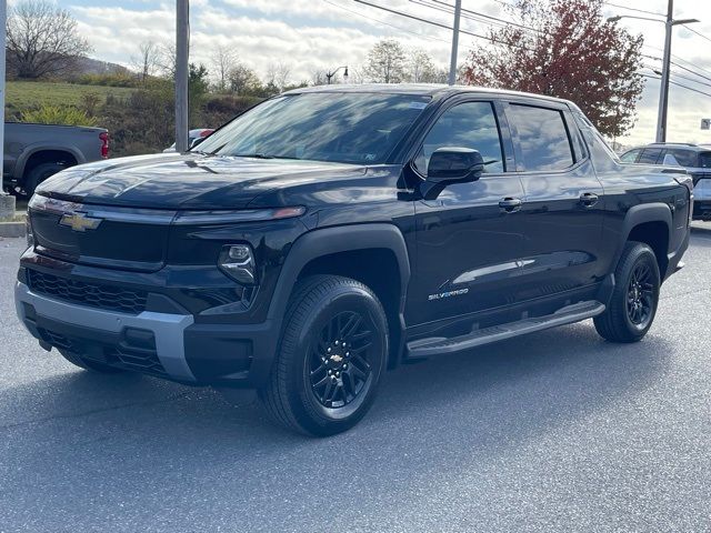 2025 Chevrolet Silverado EV LT