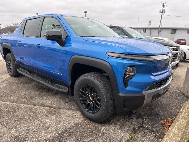 2025 Chevrolet Silverado EV LT