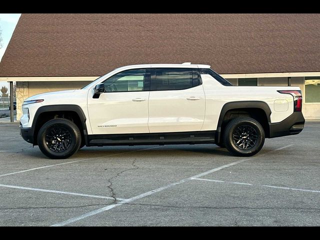 2025 Chevrolet Silverado EV LT