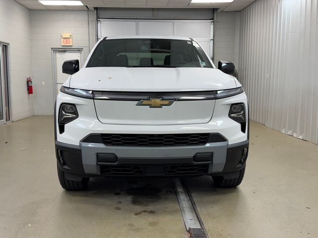 2025 Chevrolet Silverado EV LT