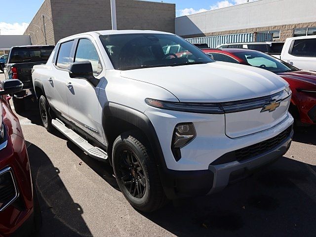 2025 Chevrolet Silverado EV LT