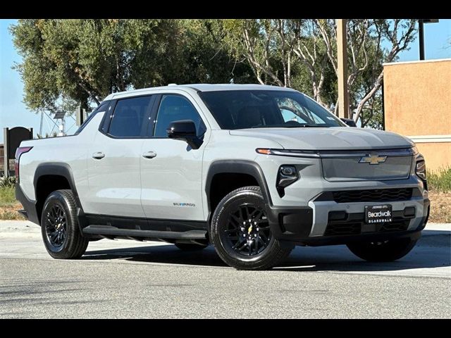 2025 Chevrolet Silverado EV LT