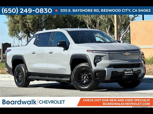 2025 Chevrolet Silverado EV LT