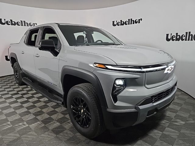 2025 Chevrolet Silverado EV LT