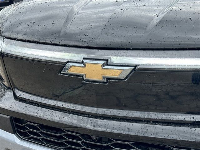 2025 Chevrolet Silverado EV LT