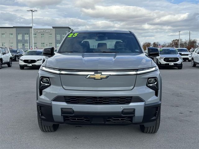 2025 Chevrolet Silverado EV LT