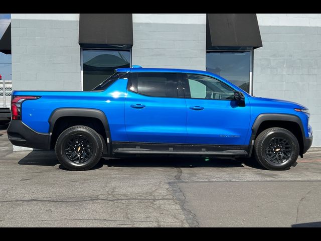 2025 Chevrolet Silverado EV LT