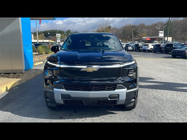 2025 Chevrolet Silverado EV LT