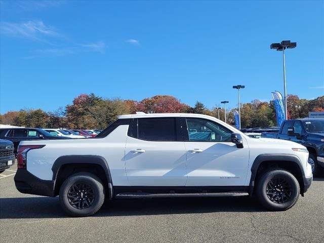 2025 Chevrolet Silverado EV LT