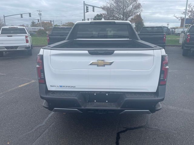 2025 Chevrolet Silverado EV LT