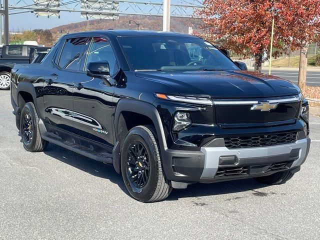 2025 Chevrolet Silverado EV LT