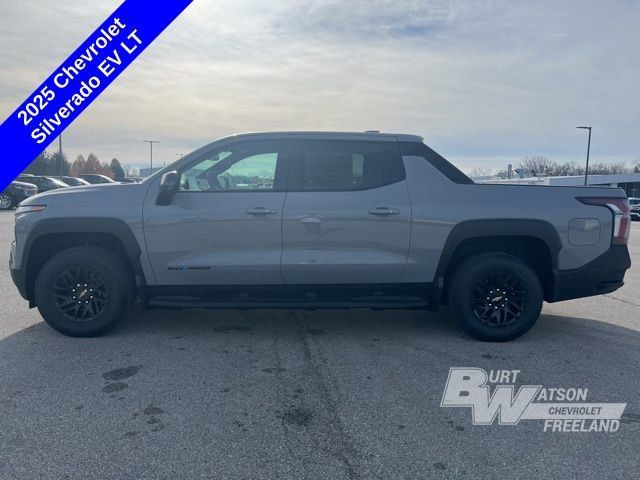 2025 Chevrolet Silverado EV LT