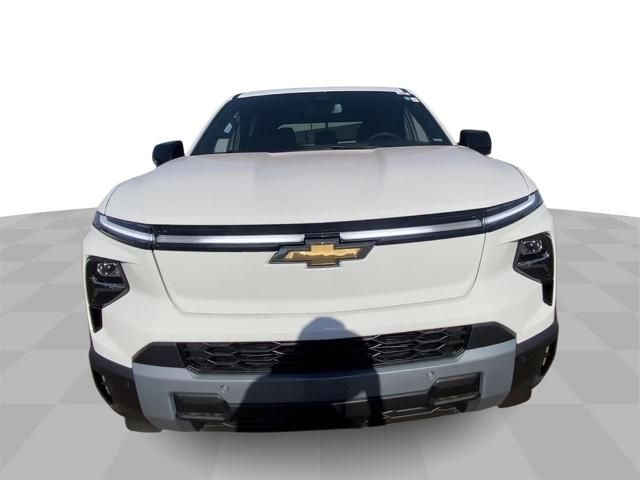 2025 Chevrolet Silverado EV LT