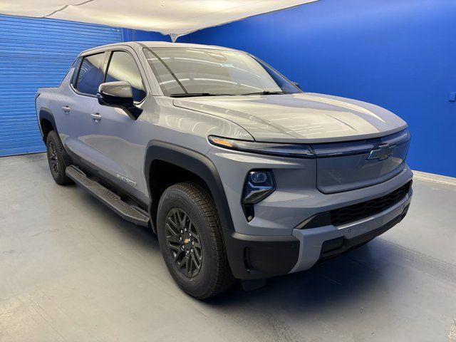 2025 Chevrolet Silverado EV LT