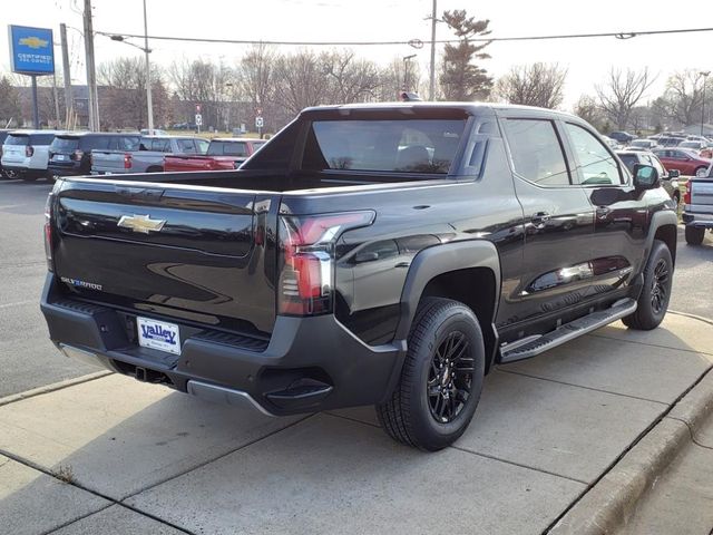 2025 Chevrolet Silverado EV LT