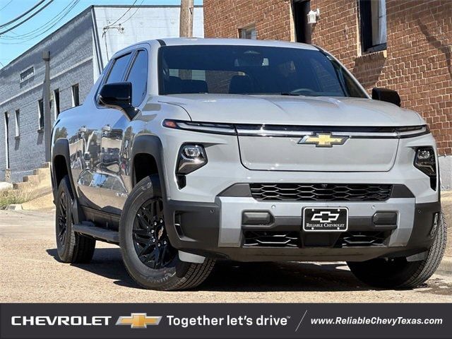 2025 Chevrolet Silverado EV LT