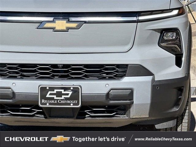 2025 Chevrolet Silverado EV LT