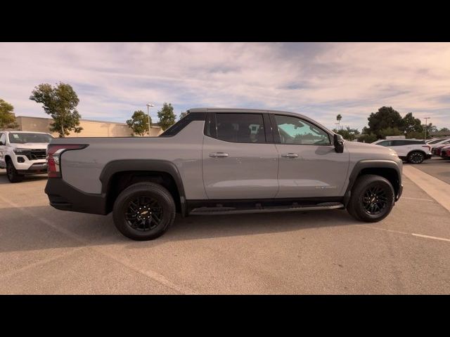 2025 Chevrolet Silverado EV LT