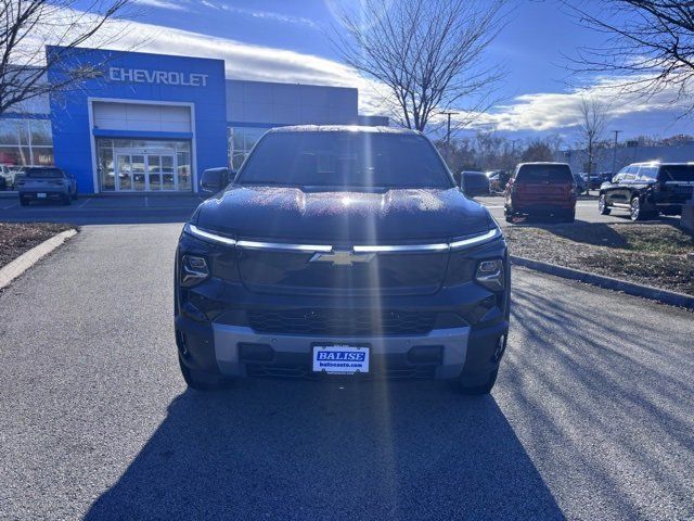 2025 Chevrolet Silverado EV LT