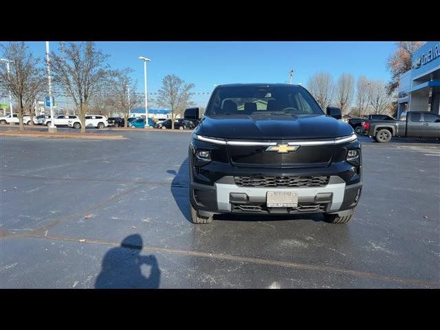 2025 Chevrolet Silverado EV LT