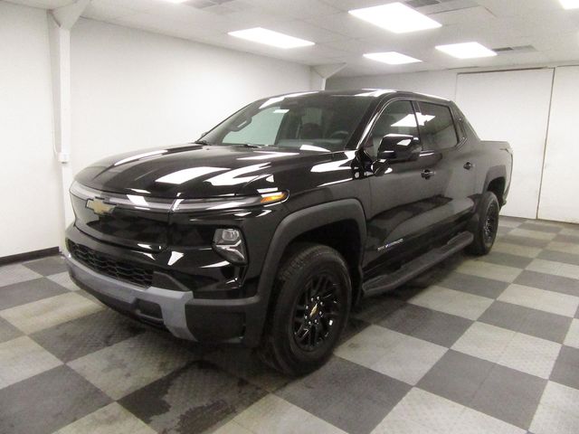 2025 Chevrolet Silverado EV LT