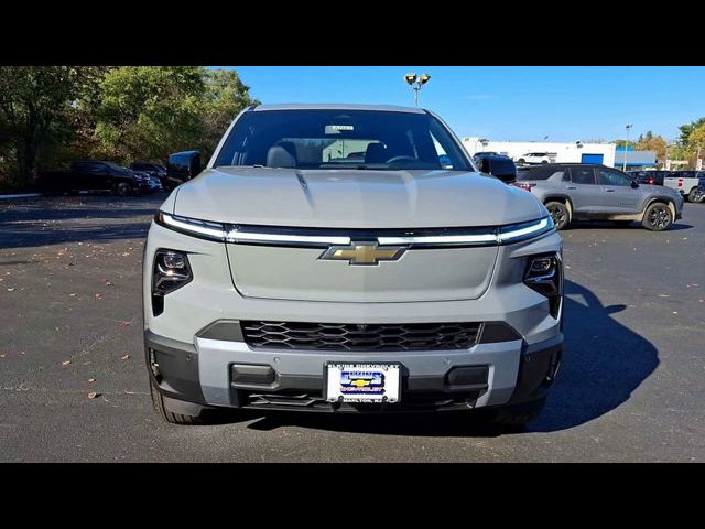 2025 Chevrolet Silverado EV LT