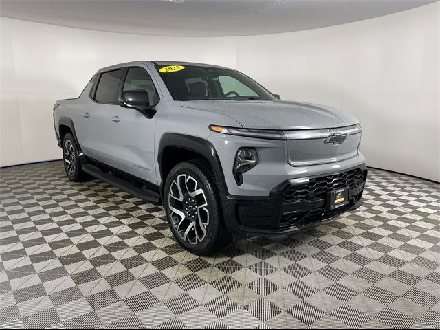 2025 Chevrolet Silverado EV RST