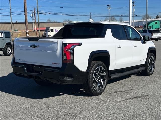 2025 Chevrolet Silverado EV RST