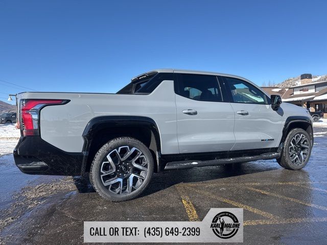 2025 Chevrolet Silverado EV RST