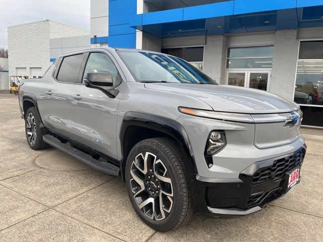 2025 Chevrolet Silverado EV RST