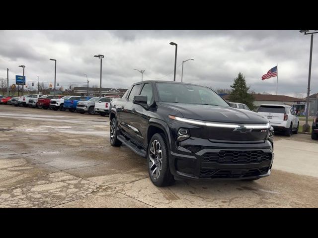 2025 Chevrolet Silverado EV RST