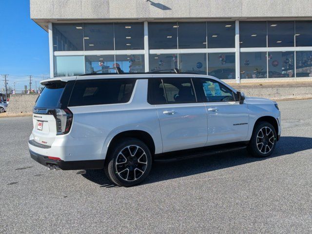 2025 Chevrolet Suburban RST