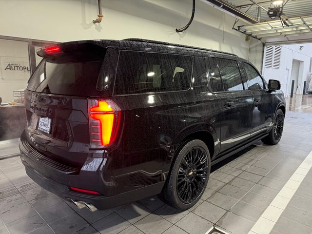 2025 Chevrolet Suburban High Country