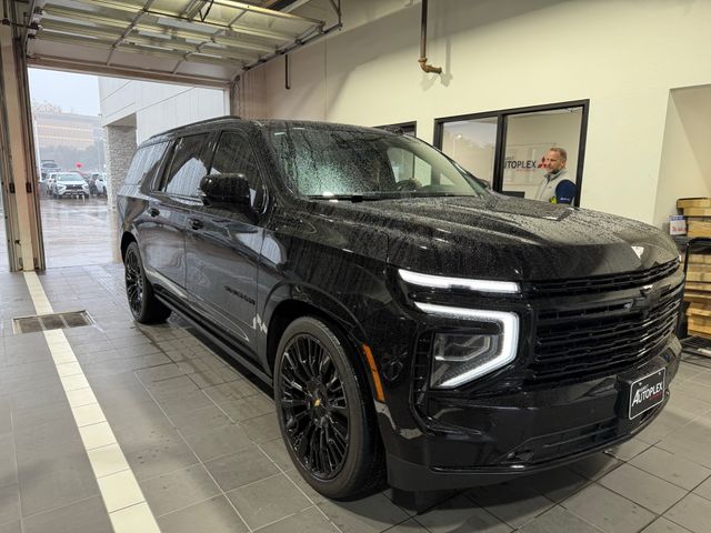 2025 Chevrolet Suburban High Country