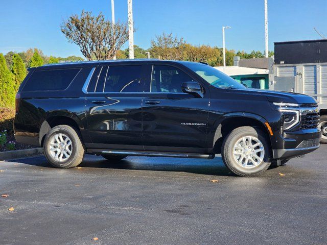 2025 Chevrolet Suburban LS