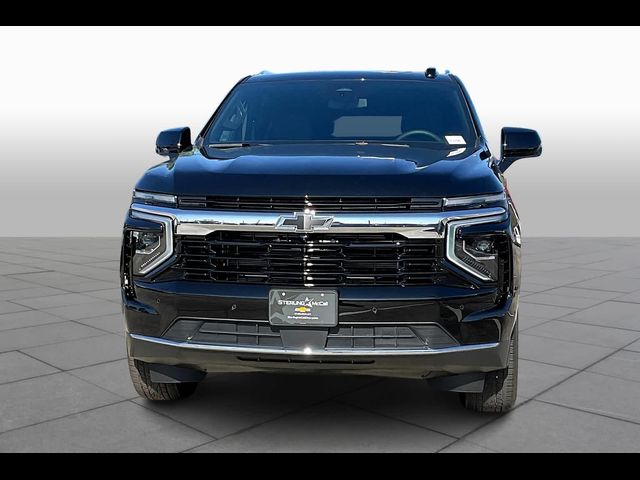 2025 Chevrolet Suburban LS