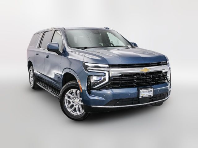 2025 Chevrolet Suburban LS