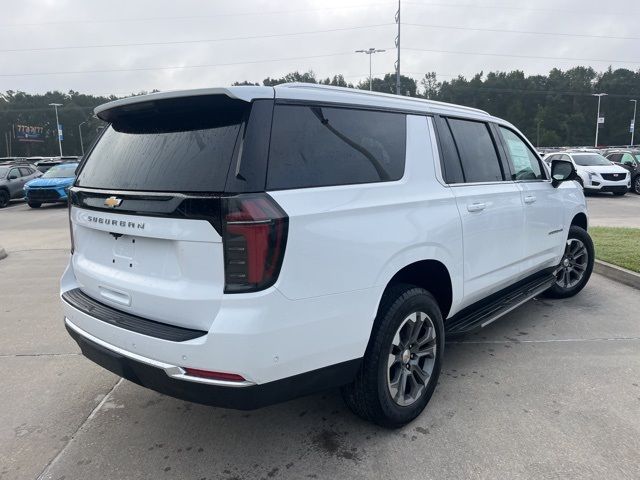 2025 Chevrolet Suburban LS