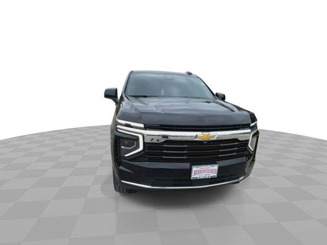 2025 Chevrolet Suburban LS