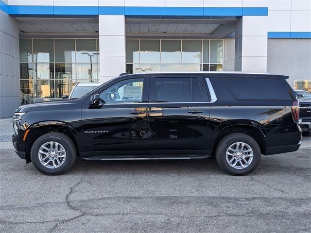 2025 Chevrolet Suburban LS