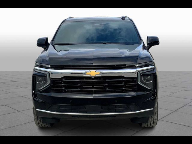 2025 Chevrolet Suburban LS