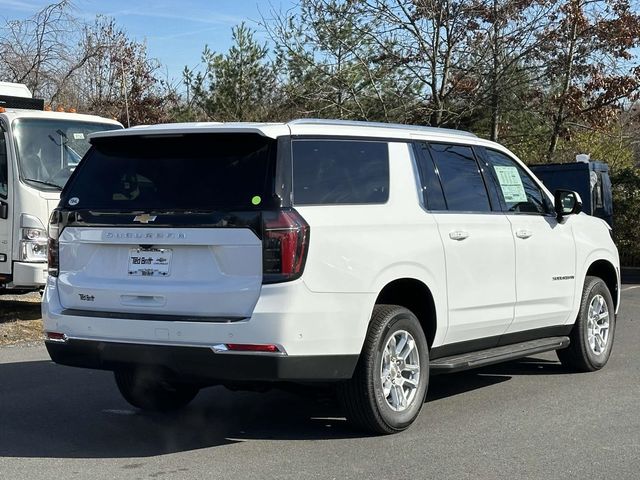 2025 Chevrolet Suburban LS