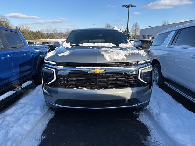 2025 Chevrolet Suburban LS