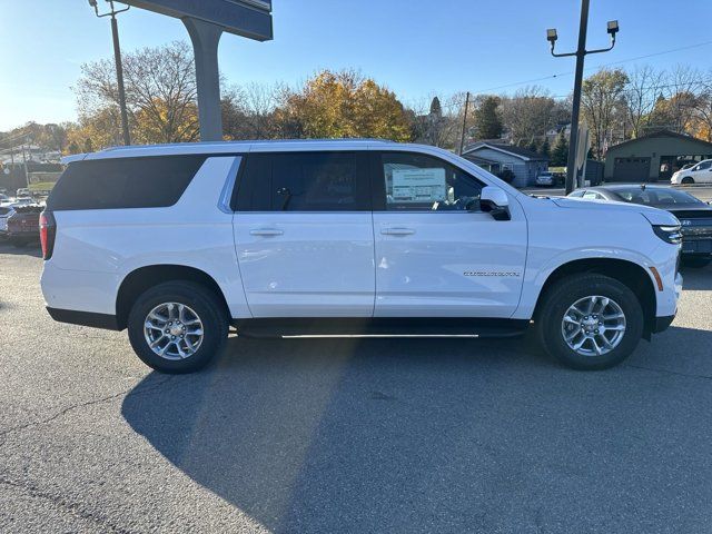 2025 Chevrolet Suburban LS