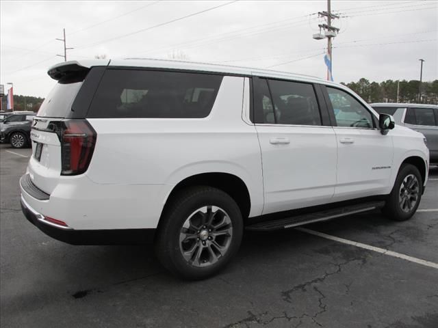 2025 Chevrolet Suburban LS